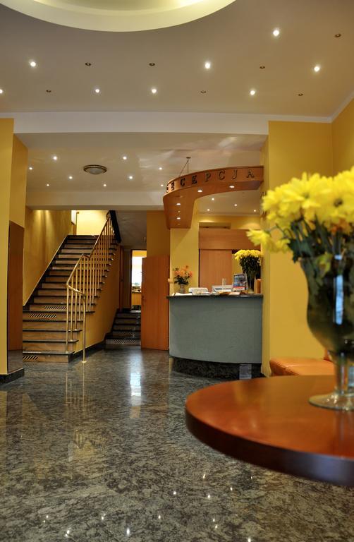 Hostel Ratuszowy Bydgoszcz Ngoại thất bức ảnh