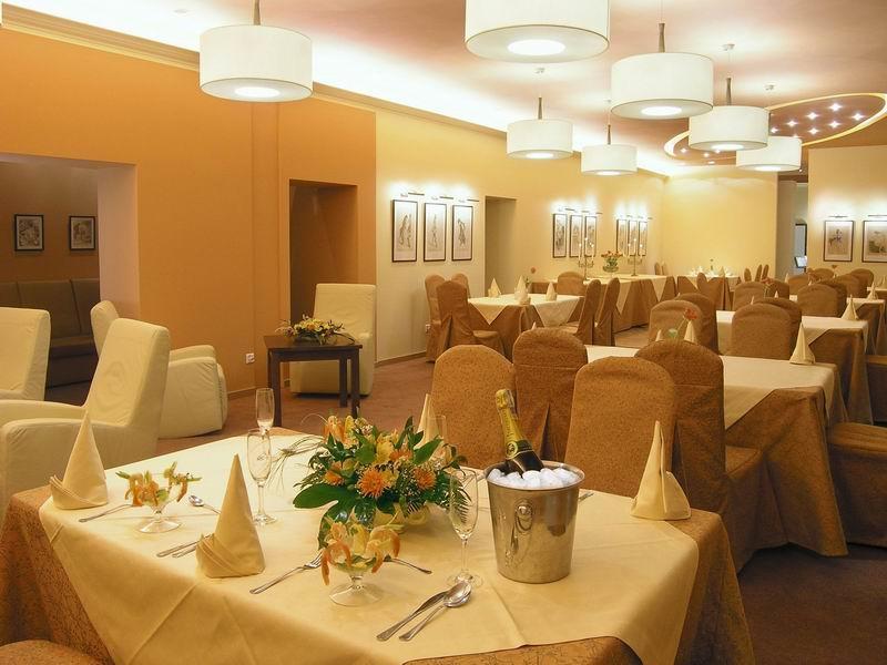Hostel Ratuszowy Bydgoszcz Ngoại thất bức ảnh