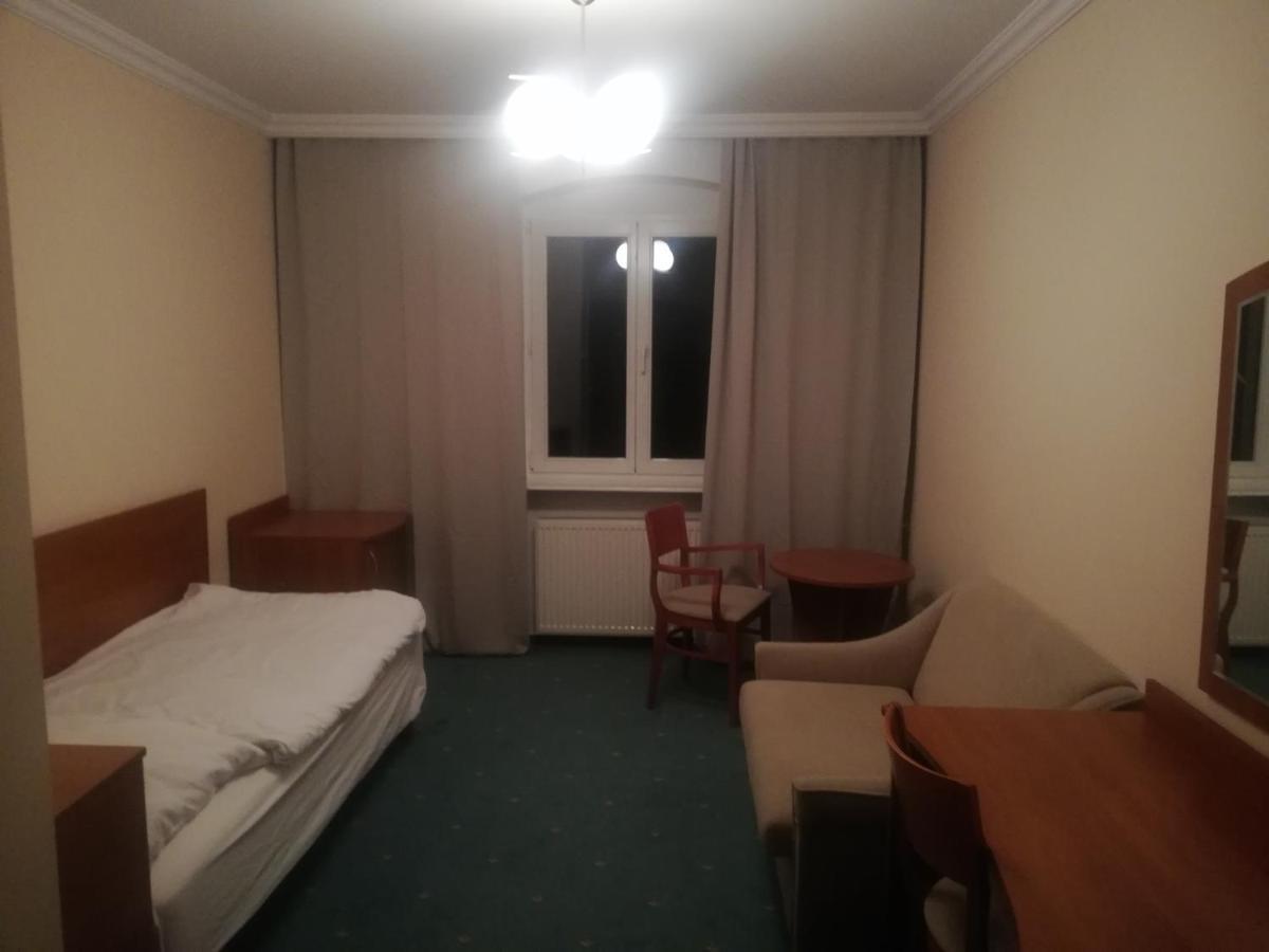 Hostel Ratuszowy Bydgoszcz Ngoại thất bức ảnh