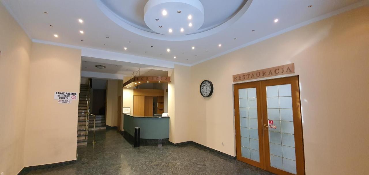 Hostel Ratuszowy Bydgoszcz Ngoại thất bức ảnh