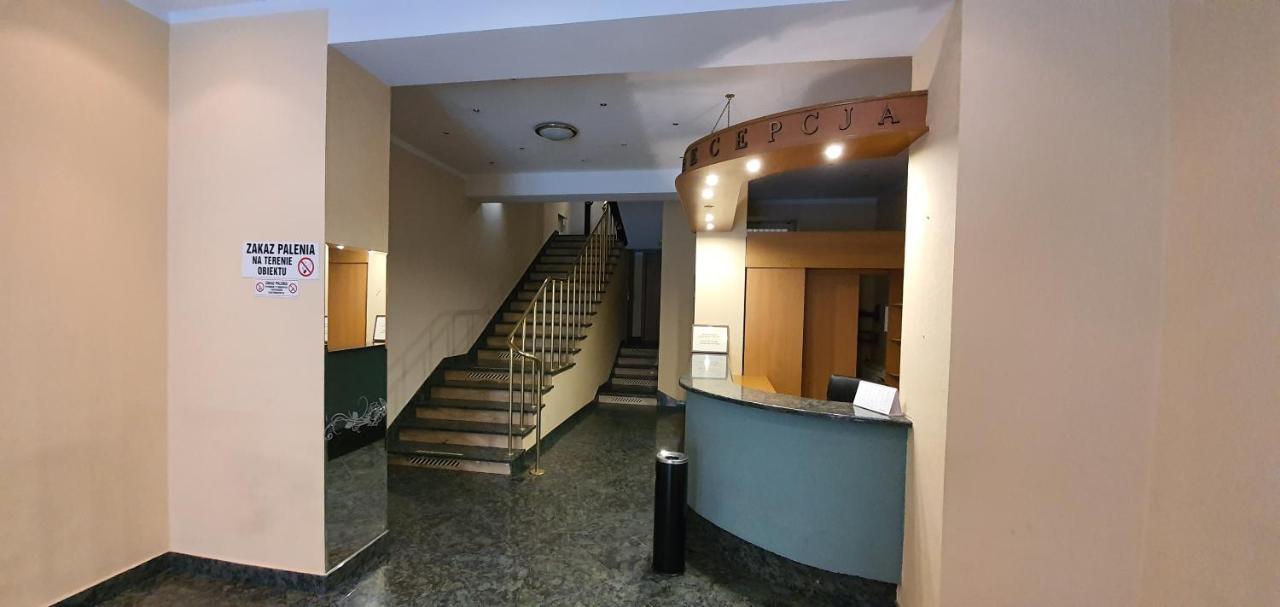 Hostel Ratuszowy Bydgoszcz Ngoại thất bức ảnh